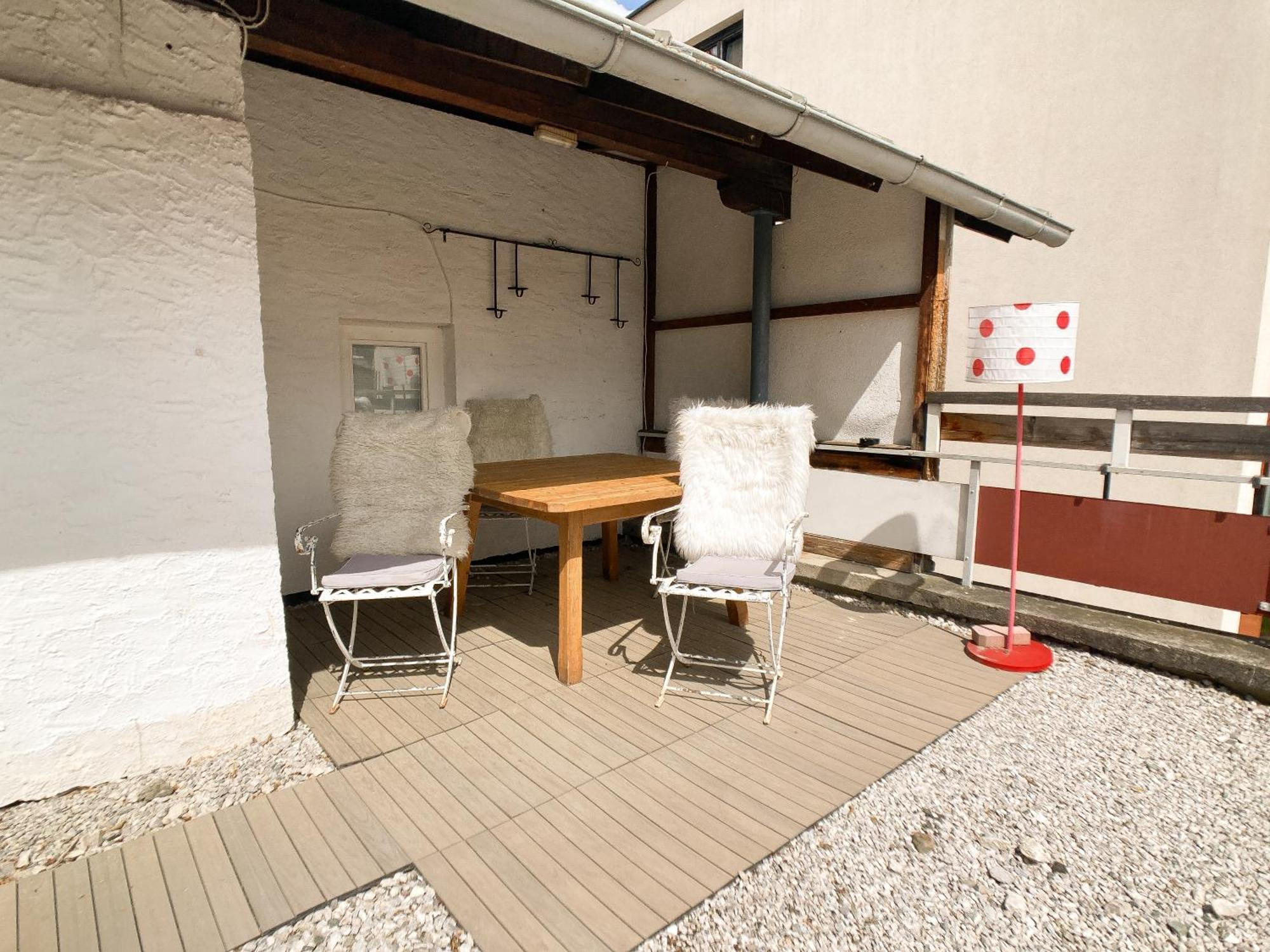 Mitten Im Zentrum Ferienwohnungen Mit Sonniger Terrasse Telfs Bagian luar foto